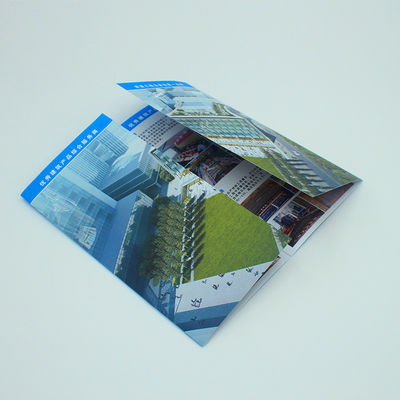บัตร ธุรกิจ และ หนังสือ พิมพ์ ที่ มี สี ใส